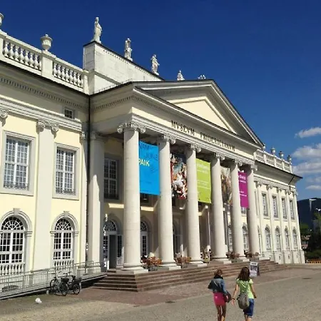 Art City-studios 4 Und 8